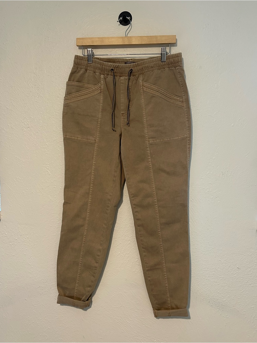 Maurices Women’s Drawstring Joggers in Khaki Brown Casual Comfort Like New| M